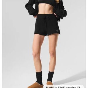 NWT - ALO Cashmere High-Waist Plush Waffle Short